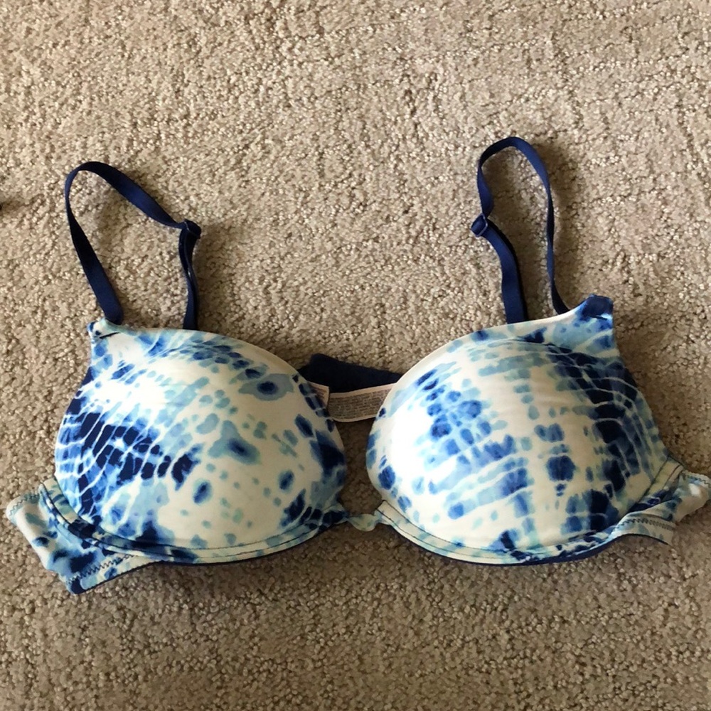 Victoria’s Secret Bra